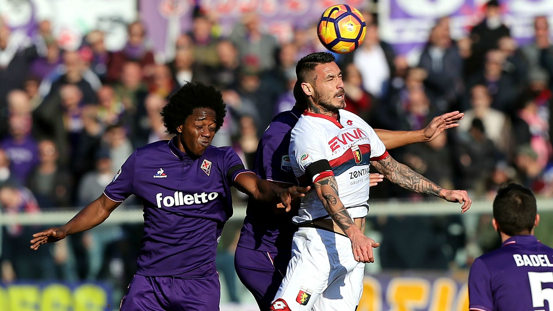 Mauricio Pinilla Carlos Sanchez Fiorentina Genoa Serie A