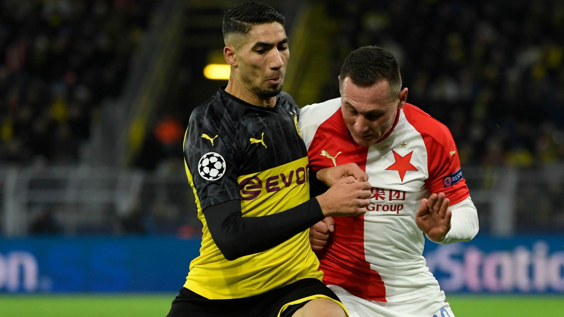 ACHRAF HAKIMI BORUSSIA DORTMUND