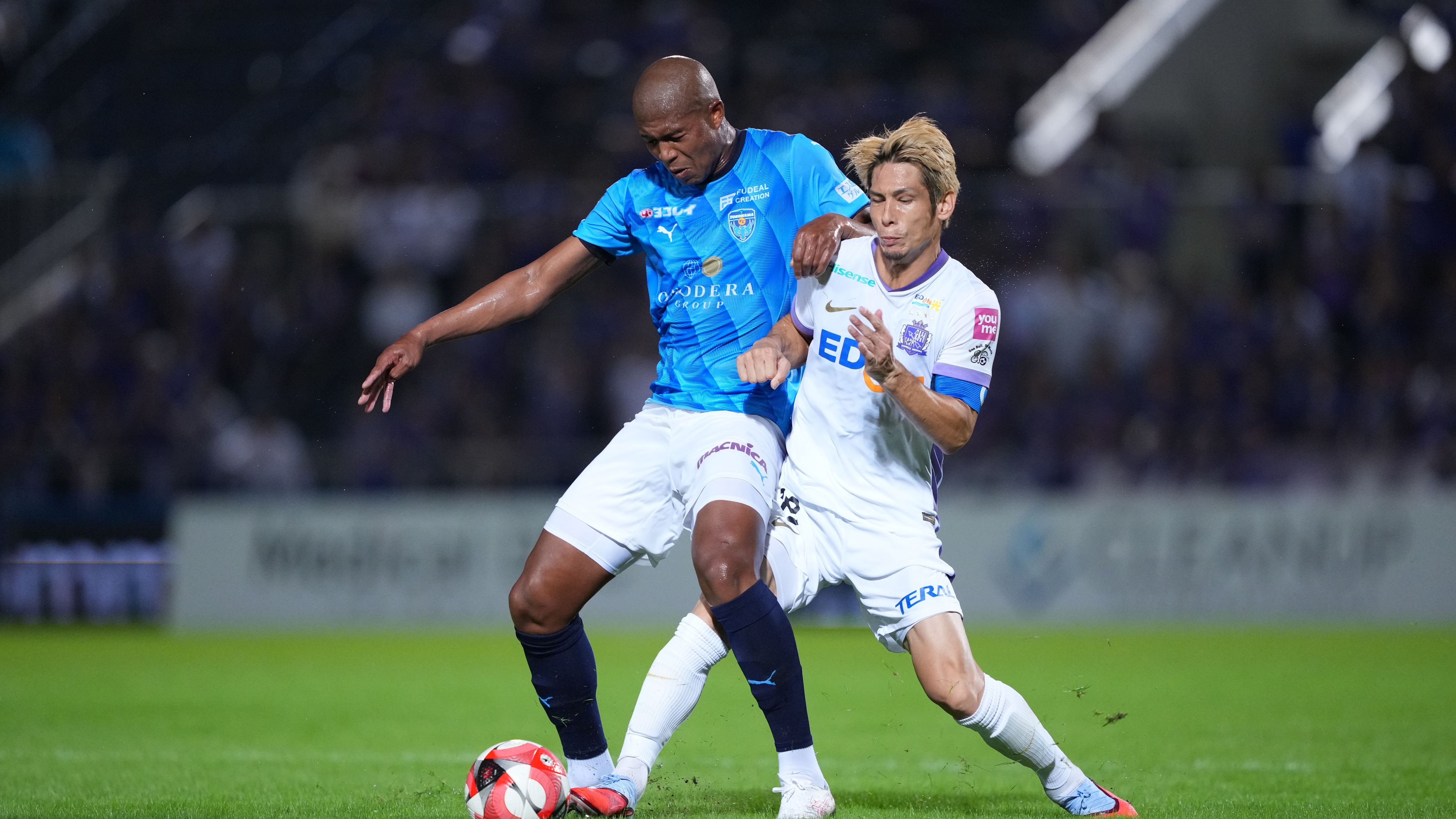 20251008-levain-yokohamafc-hiroshima-Solomon-SAKURAGAWA