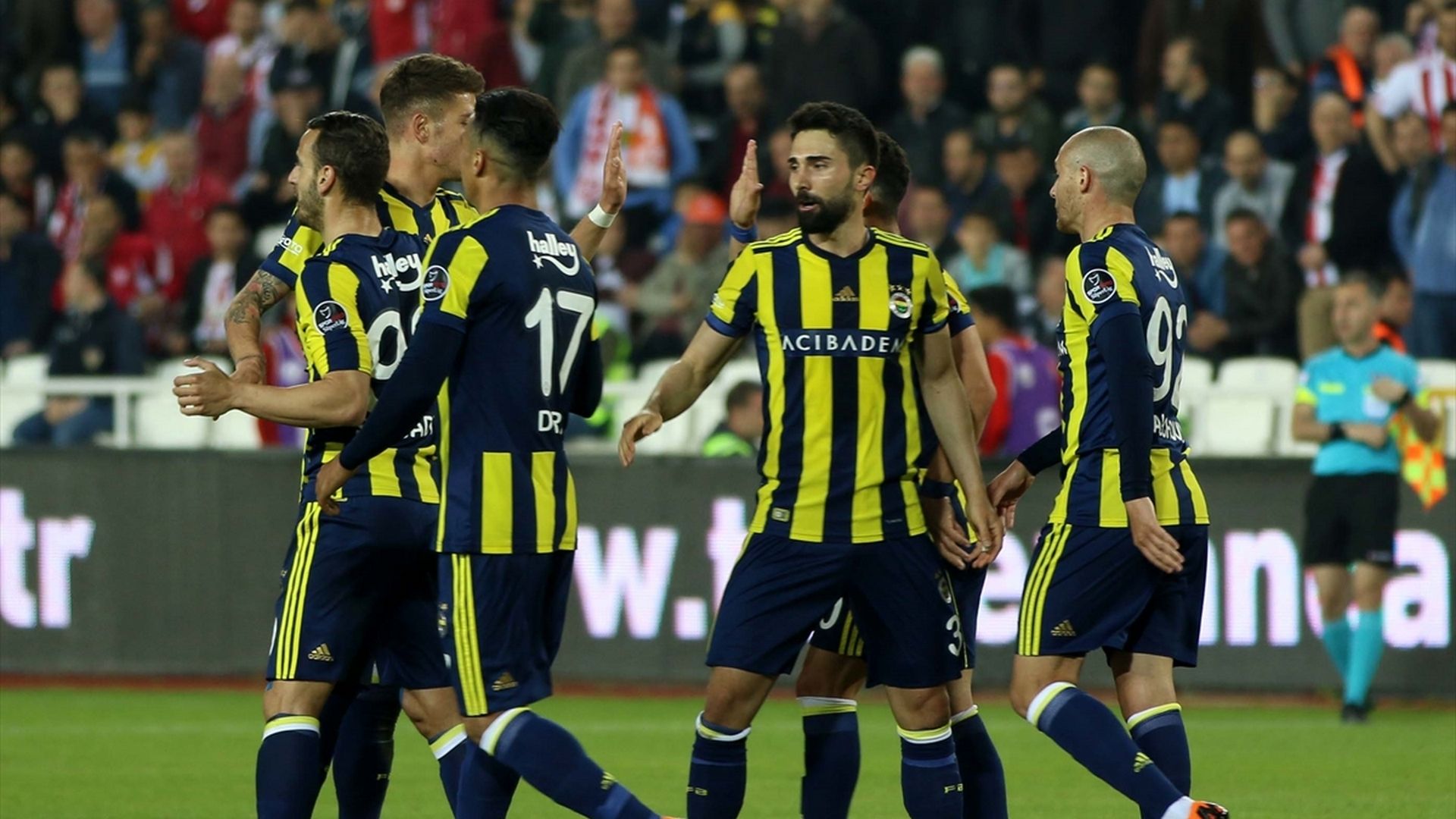 Fenerbahce goal celebration 4142018