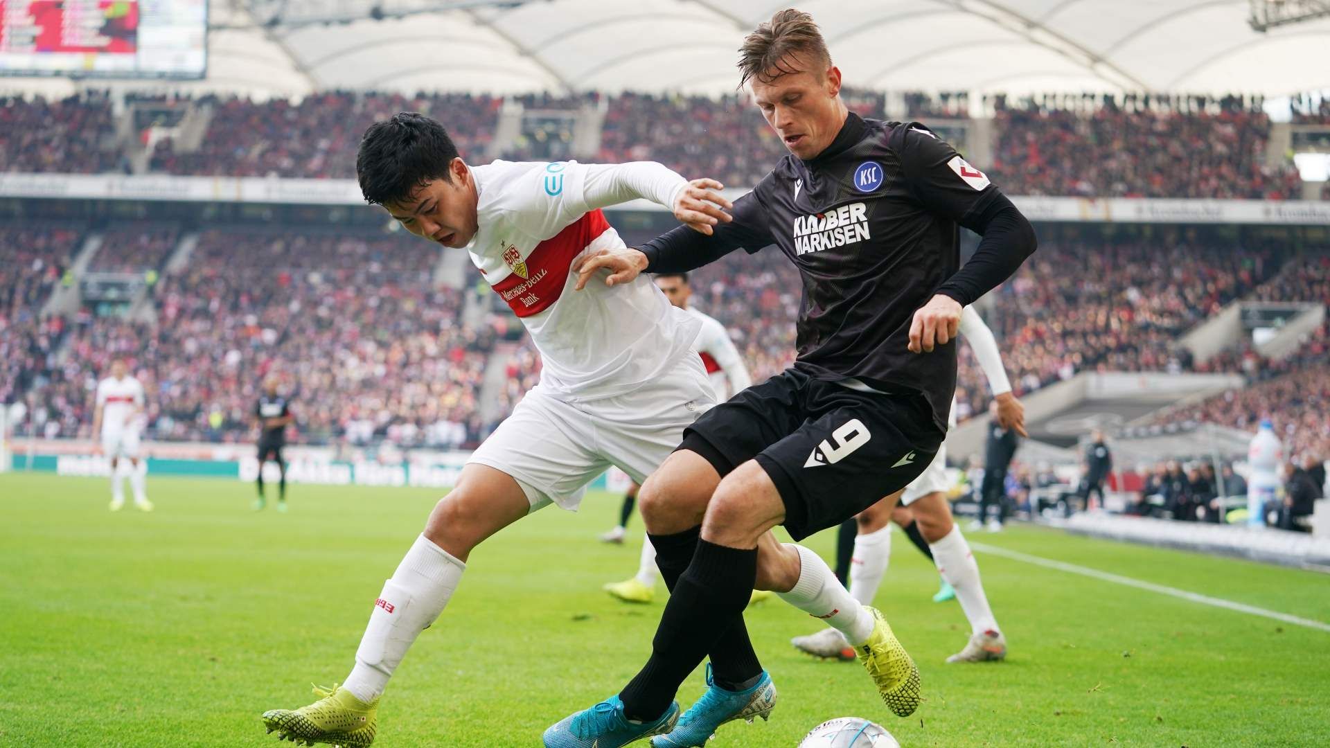 Wataru Endo Stuttgart 2019-11-24