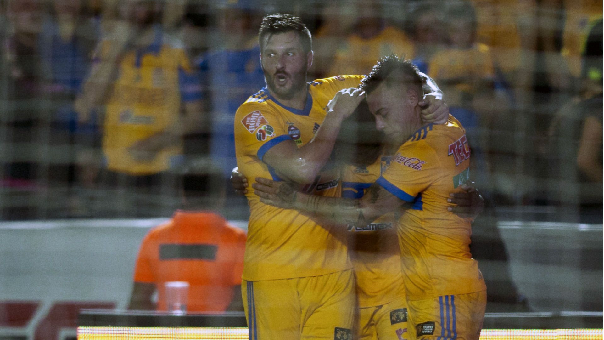 tigres festejo gol toluca j14 ape17