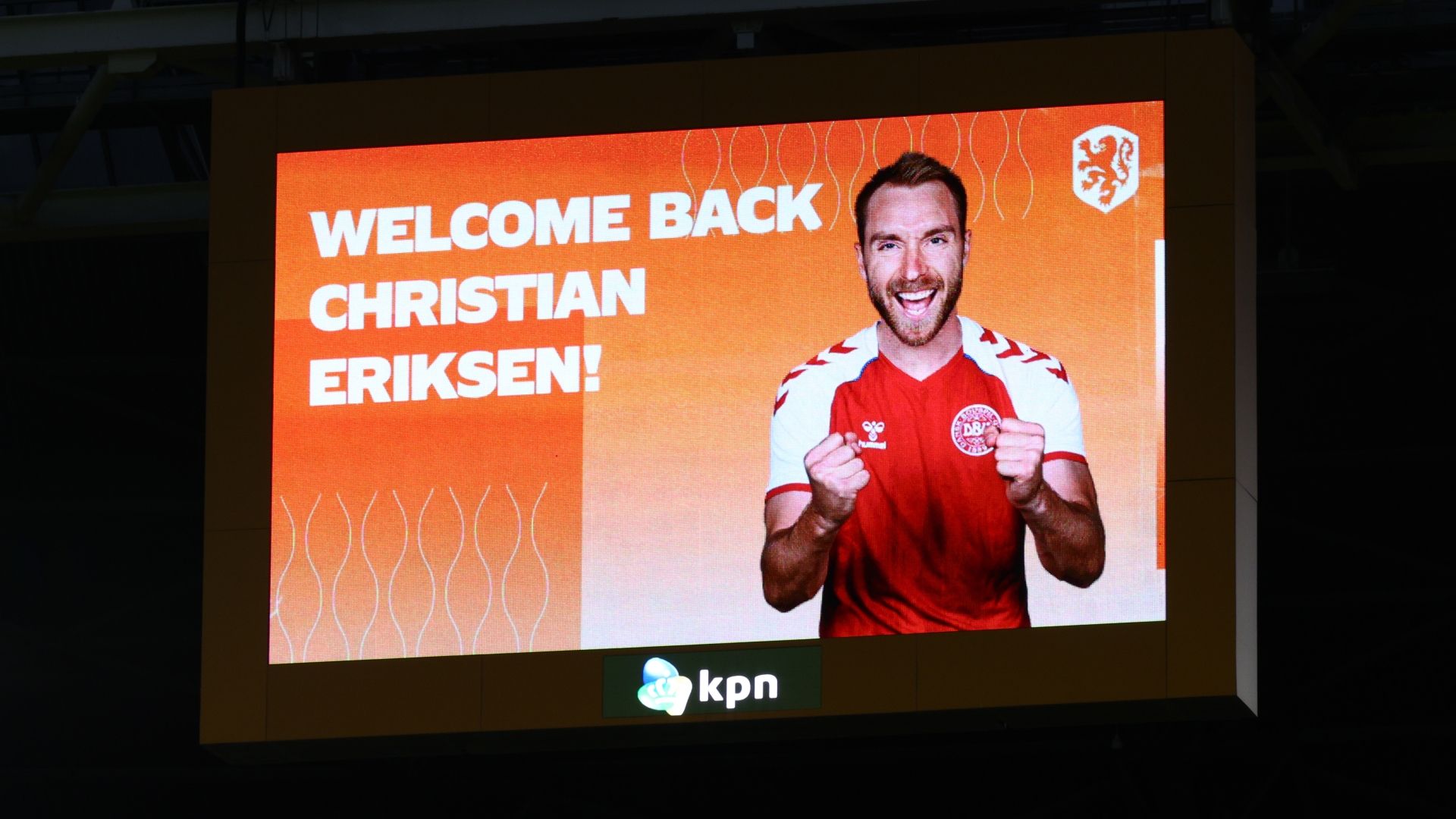 Christian Eriksen sign 2022