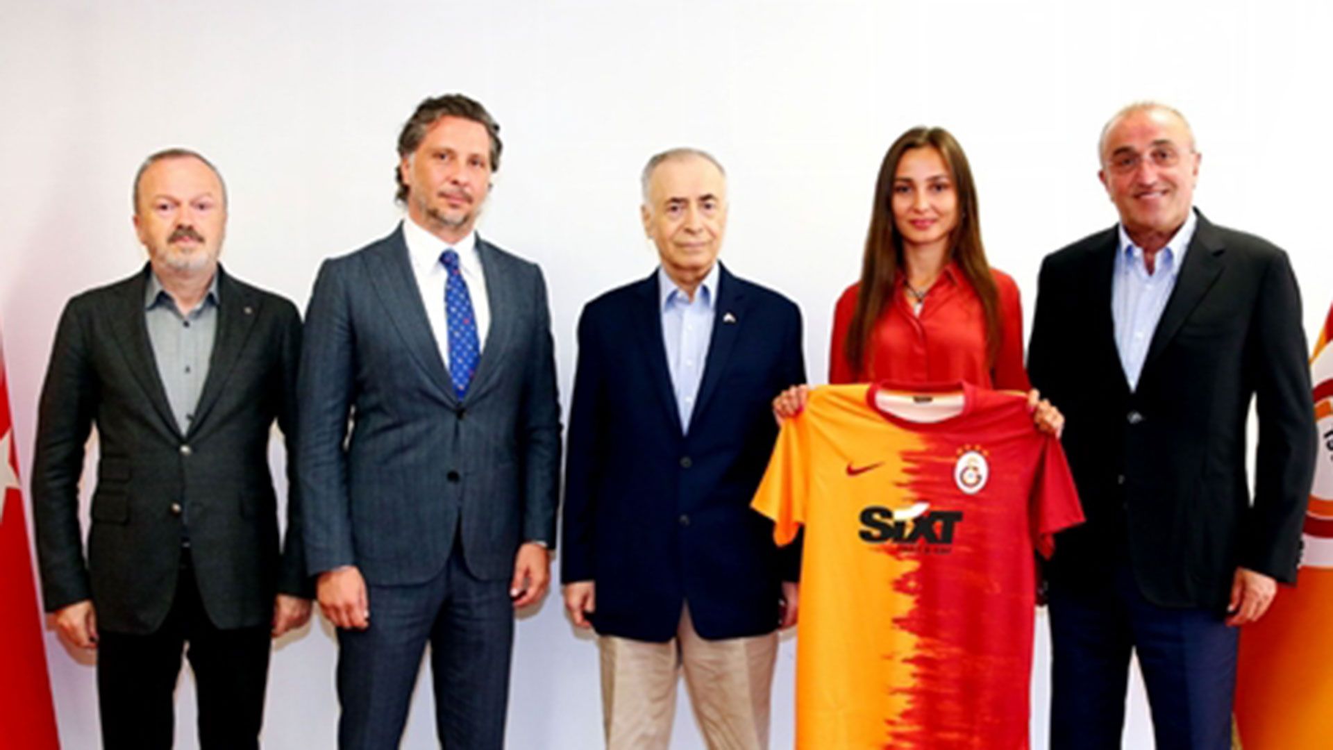 Galatasaray SIXT forma sponsor
