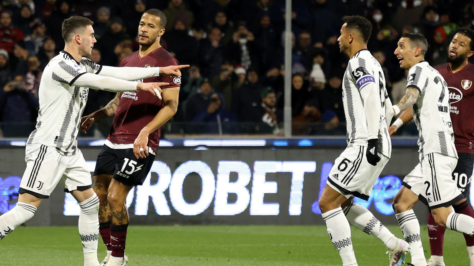 Vlahovic Di Maria Salernitana Juventus