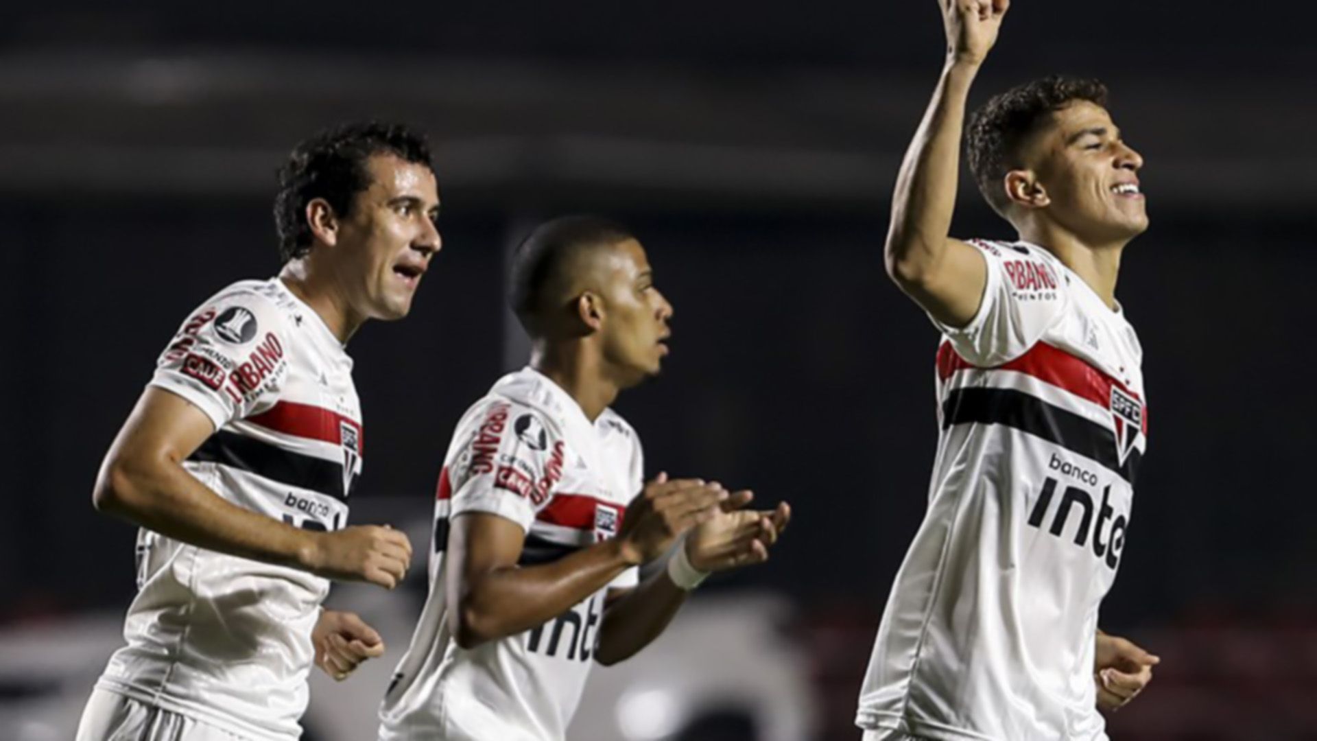 Vitor Bueno e Pablo São Paulo Binacional Libertadores 20102020