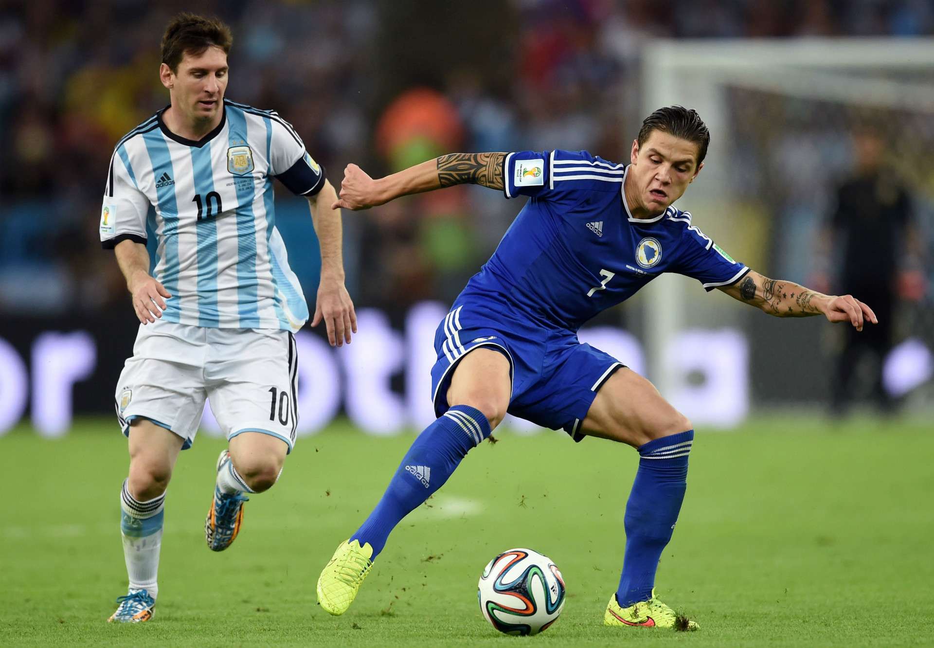 Lionel Messi Muhamed Besic Argentina Bosnia World Cup