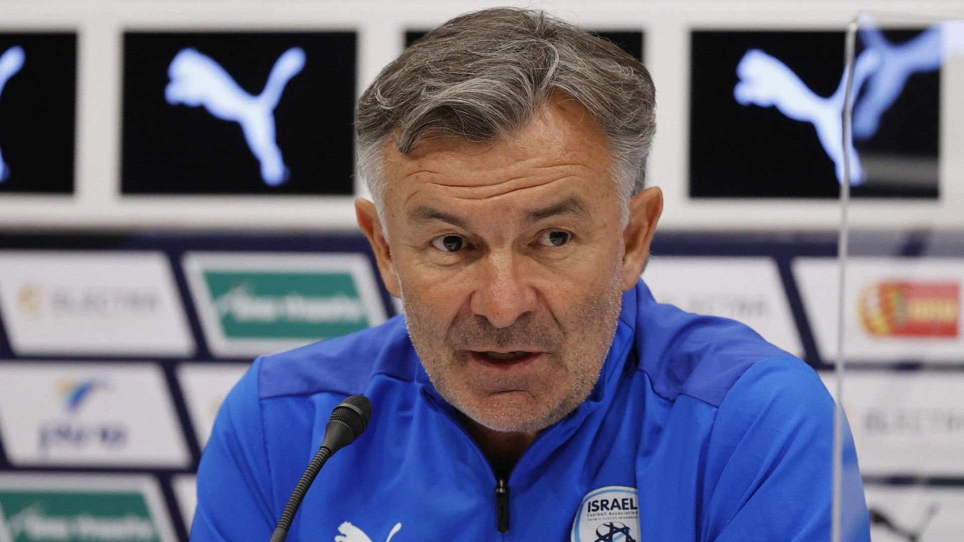 Israels Teamchef Willibald Ruttensteiner könnte in seiner Heimat wichtige Punkte holen.