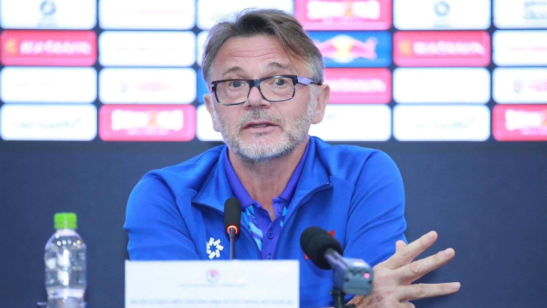Philippe Troussier - Pelatih Vietnam