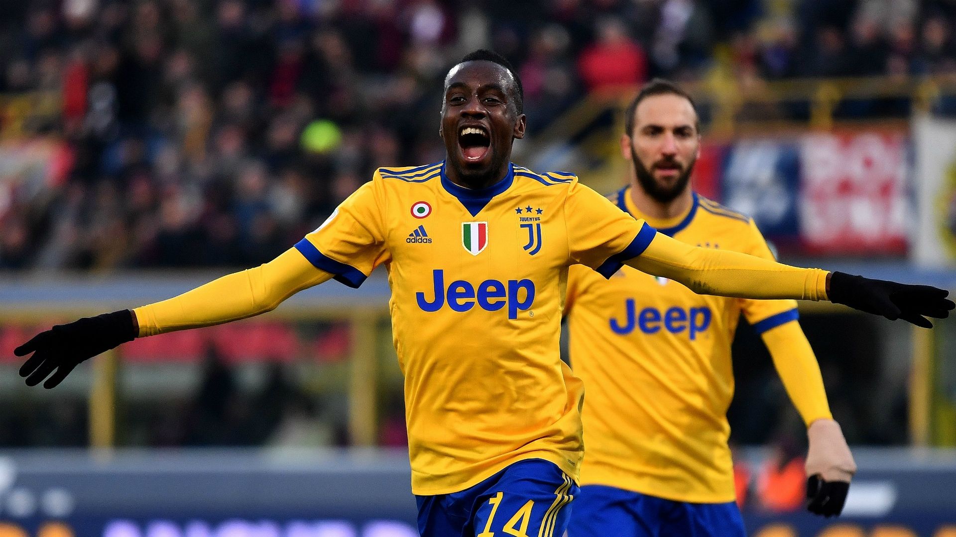 Blaise Matuidi Gonzalo Higuain Bologna Juventus Serie A