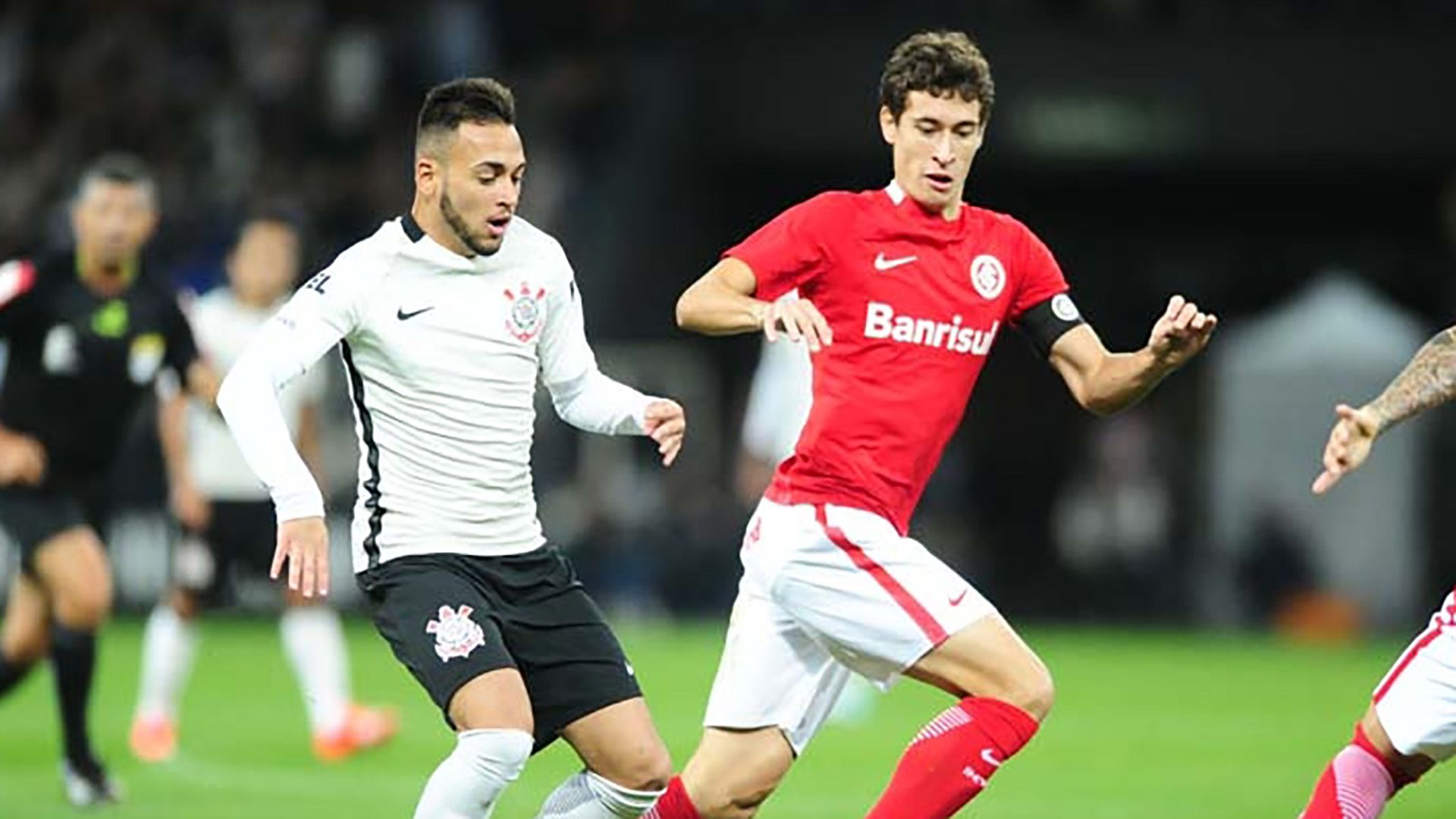 Maycon Rodrigo Dourado Corinthians Internacional Copa do Brasil 19042017