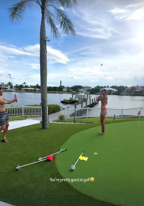 Alexa Melton Christian Pulisic trick shot
