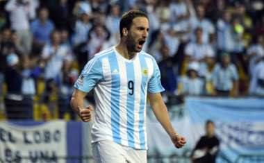 Gonzalo Higuaín, Argentina