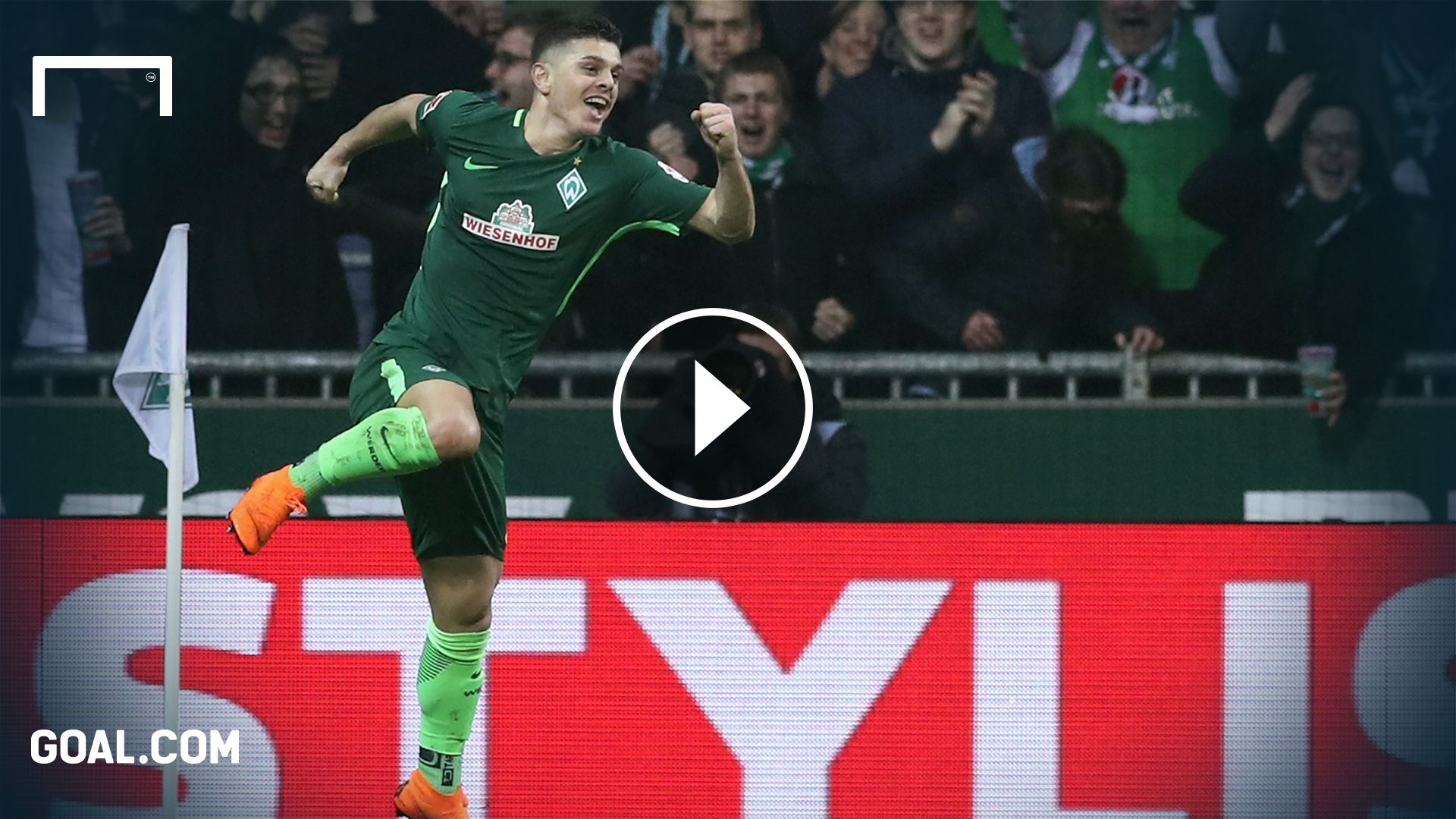 Rashica Playbutton