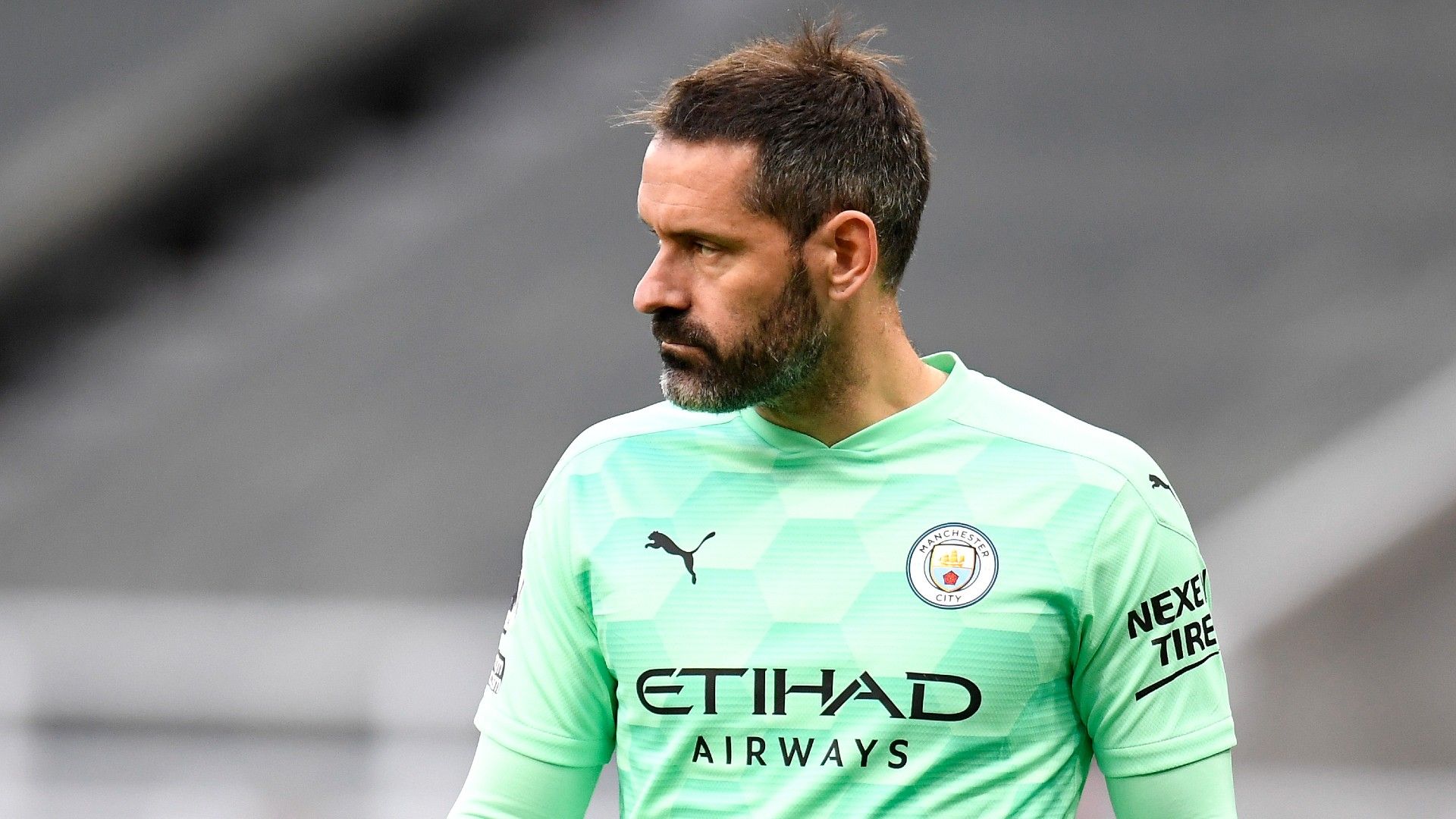 Scott Carson Manchester City 2020-21