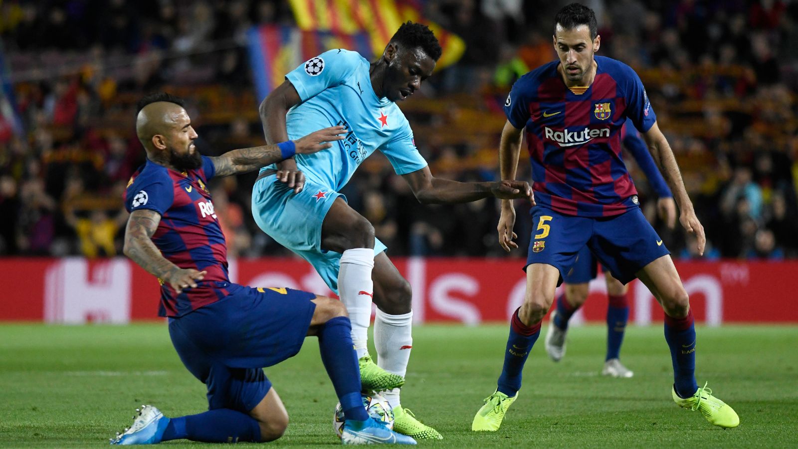 sergio busquets arturo vidal barcelona