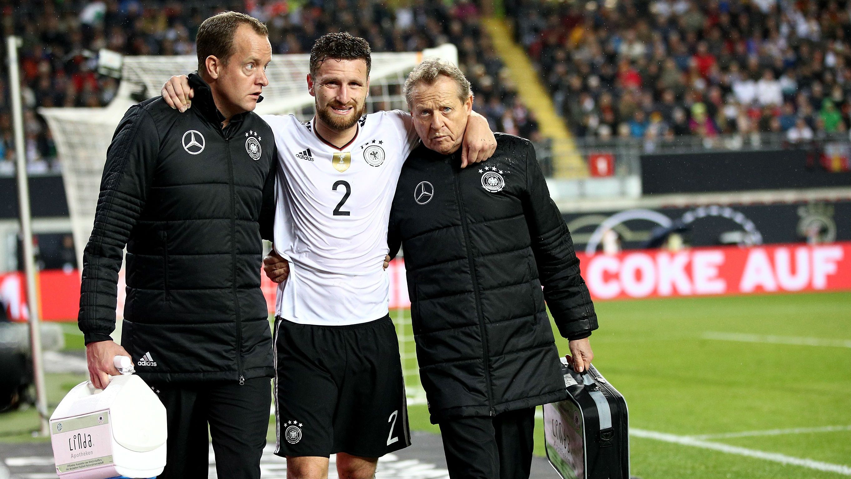 Shkodran Mustafi DFB 08102017