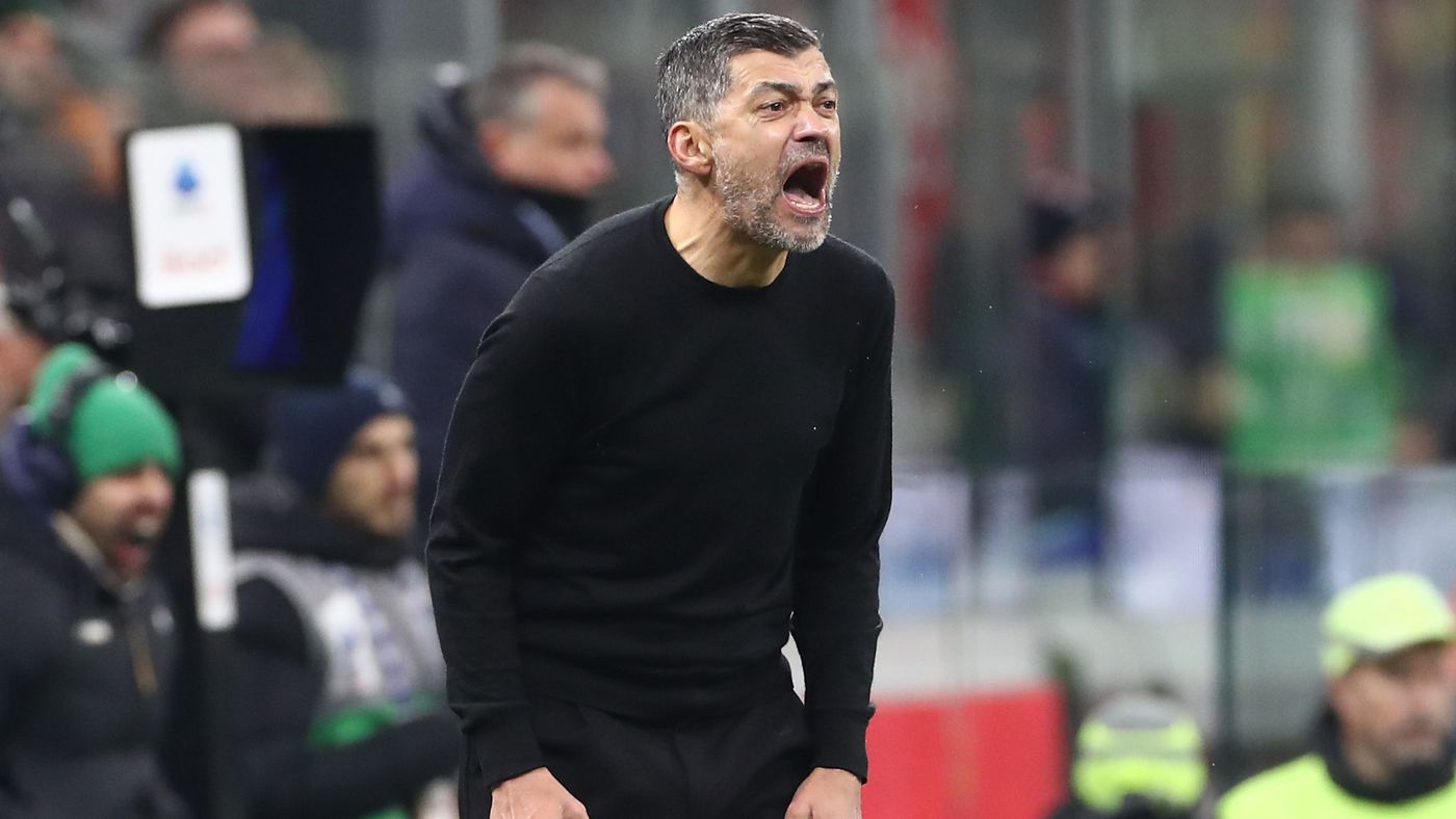 رقصة السيجار وحقيقة تعرضه للخيانة .. سيرجيو كونسيساو عن مغادرة ميلان: الأجواء لم تكن جيدة!