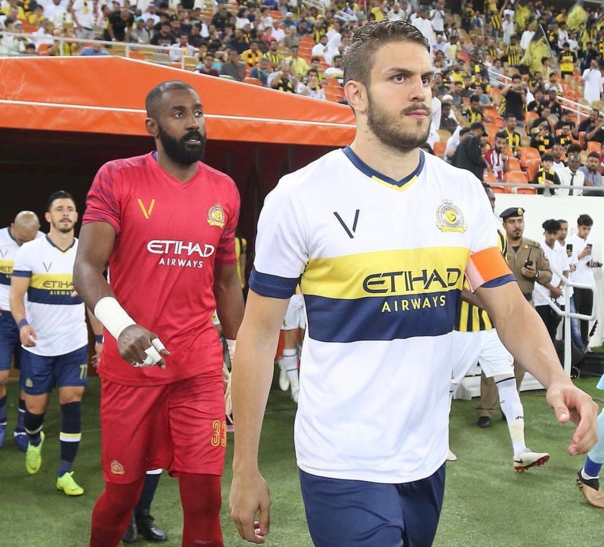 أوفيني - وليد عبدالله - النصر