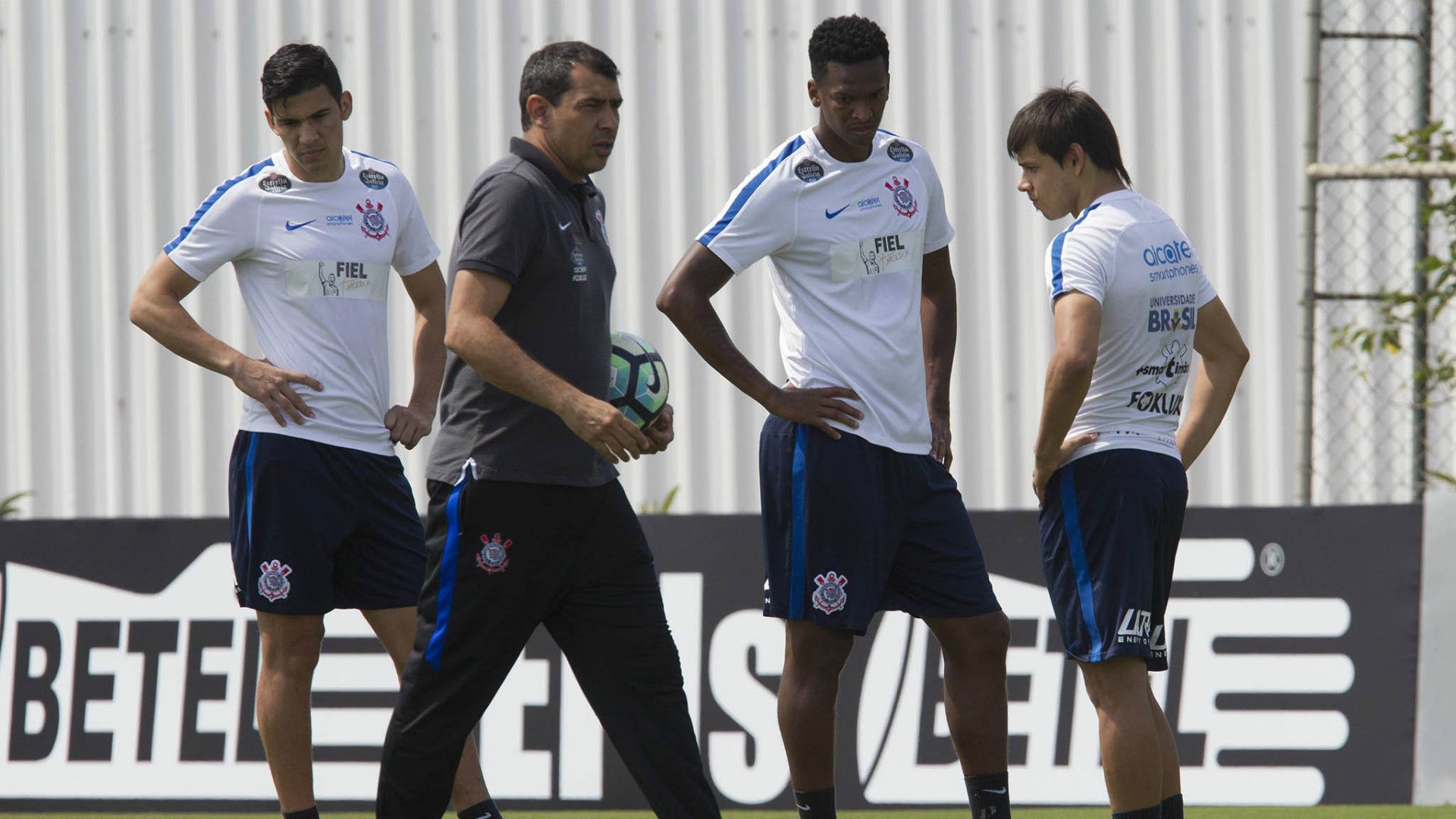 Balbuena, Jô, Romero, Fábio Carille - Corinthians - 9/09/2017