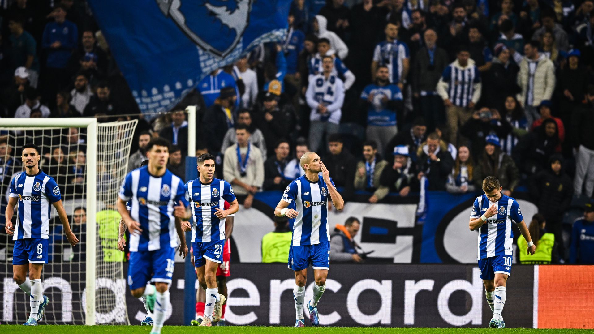 Pepe Porto Champions League