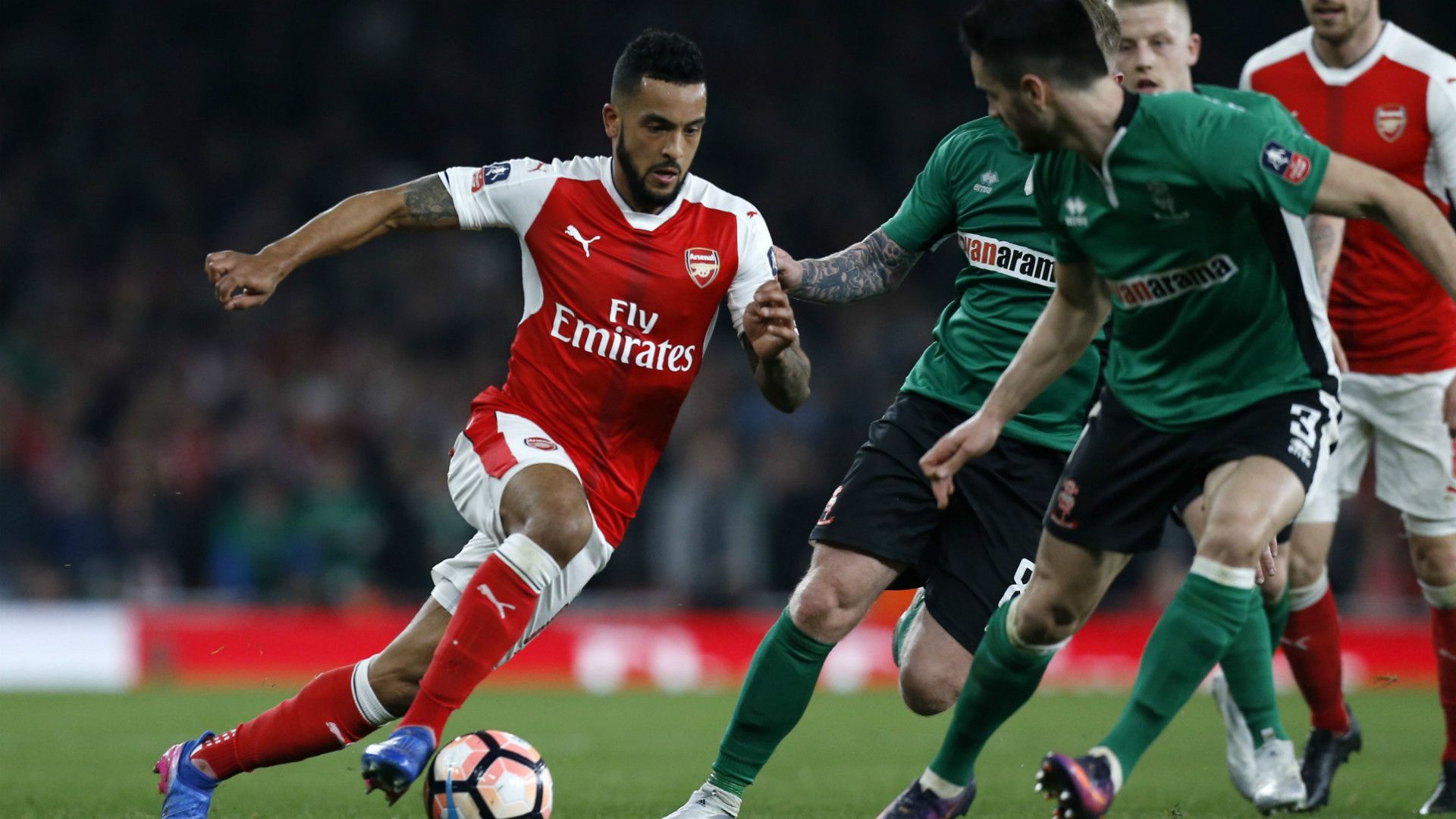 Theo Walcott Arsenal Lincoln City FA Cup 11032017