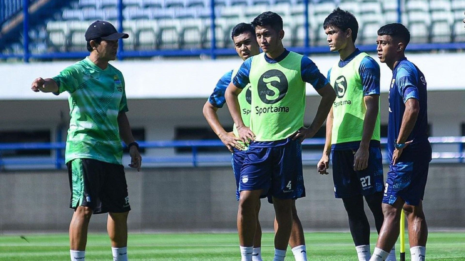 Yaya Sunarya - Persib Bandung