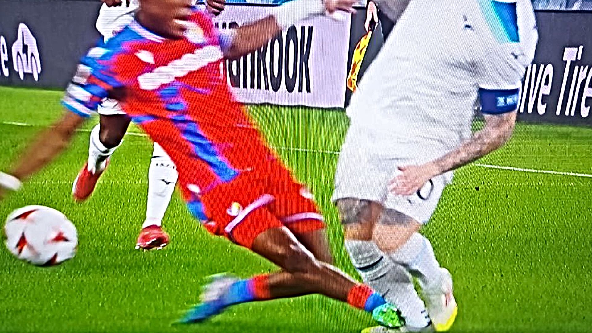 Zaccagni fallo Lazio Viktoria Plzen