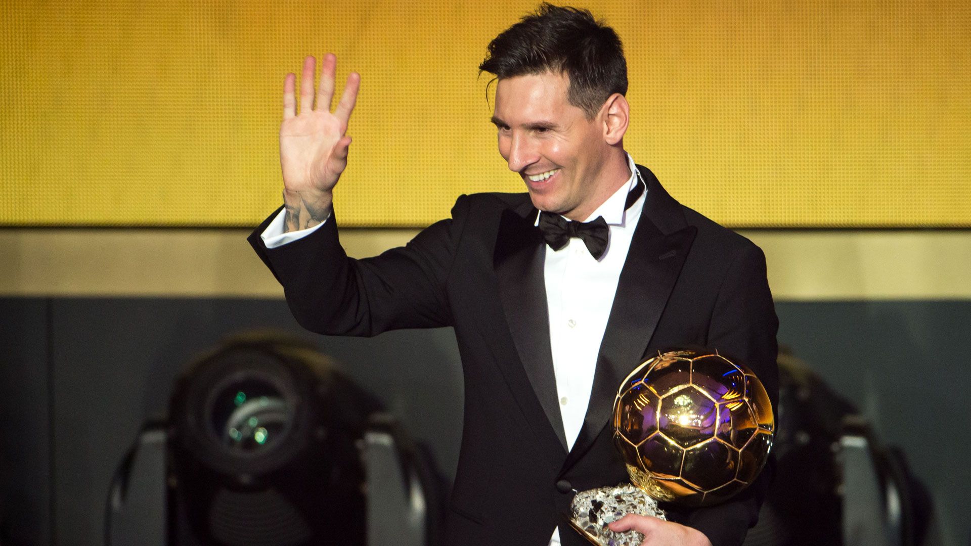 Lionel Messi FC Barcelona FIFA Player of the yeal Ballon dOr 2015 11012016