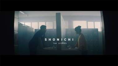 GIVE A SHOUT: เหงื่อ/ไอดอล/ฟุตบอล/น้ำตา -ไพรัช คุ้มวัน ผกก. MV 'วันแรก'