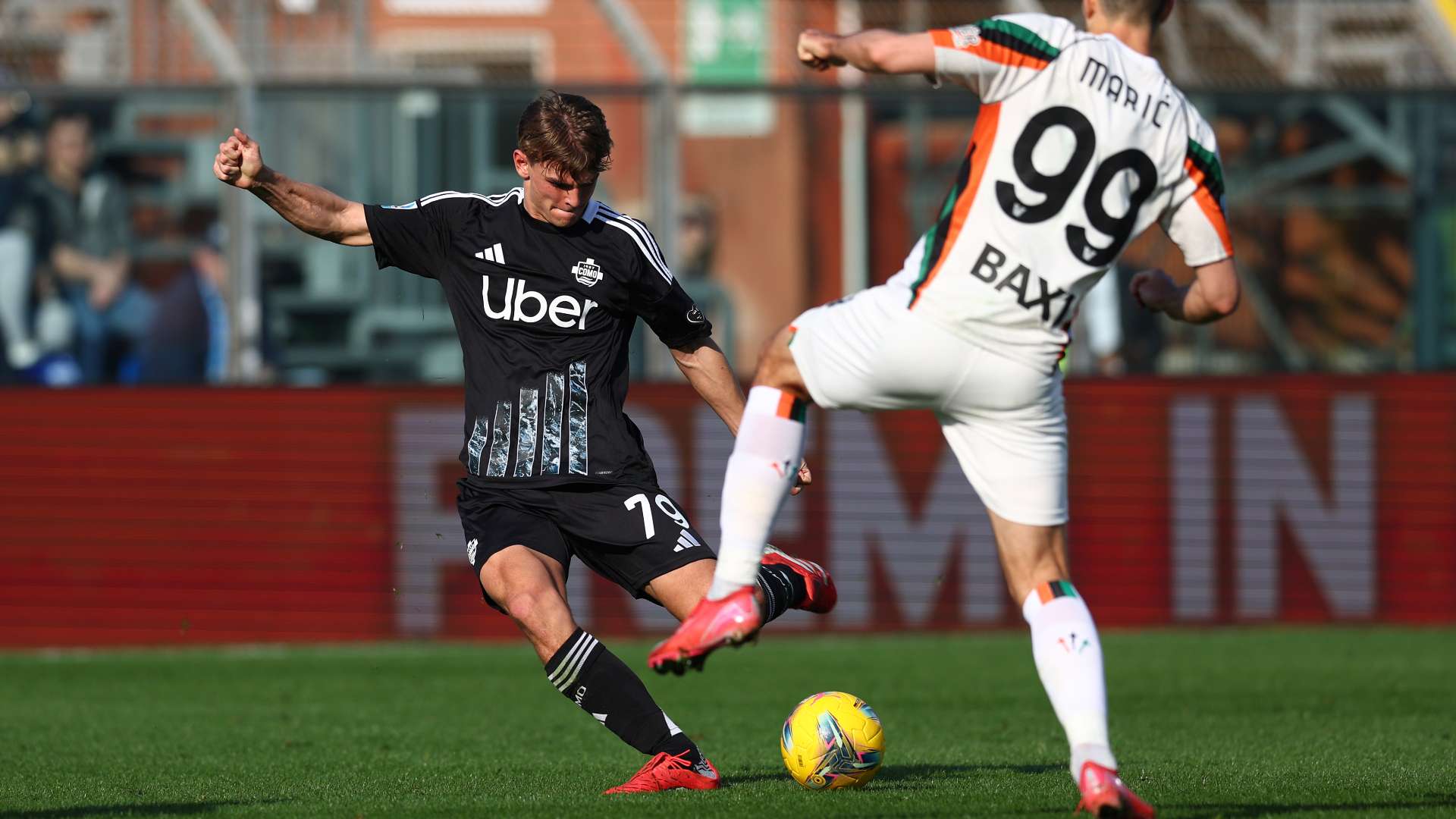 Venezia Como Nico Paz