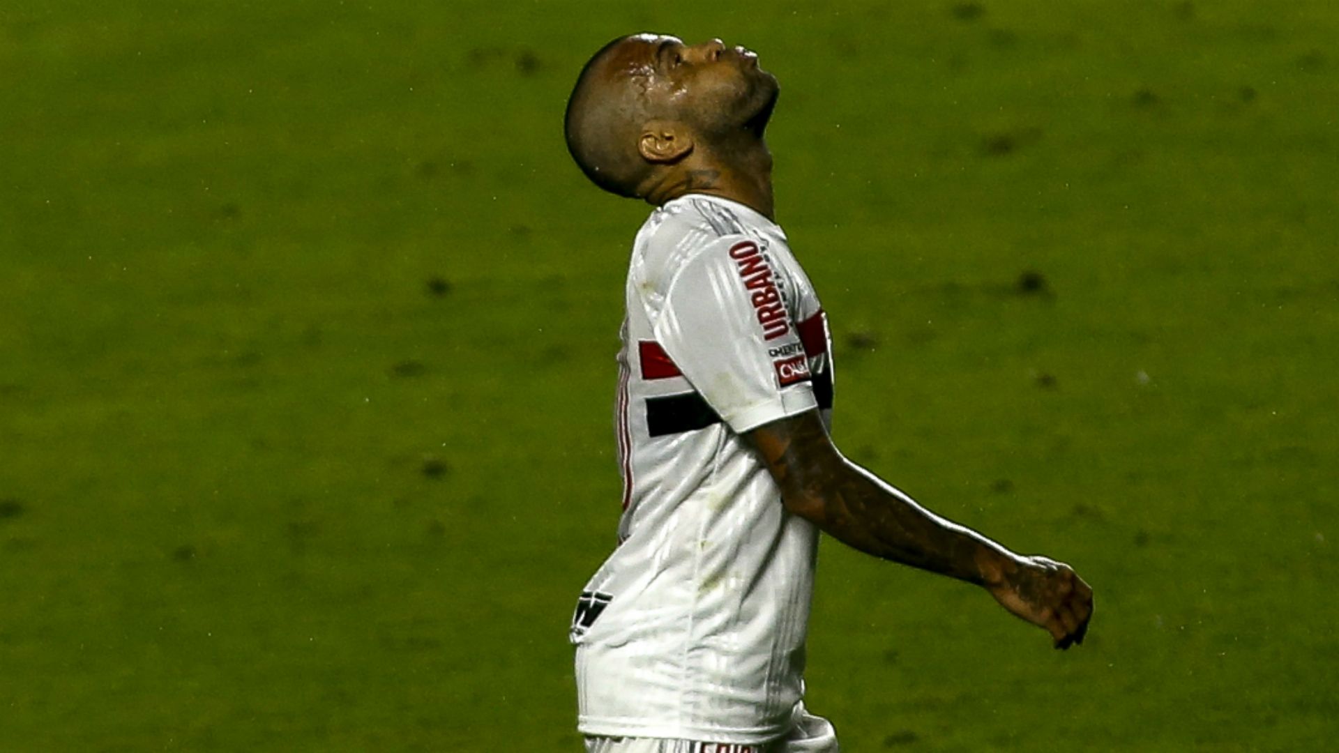 Dani Alves Sao Paulo