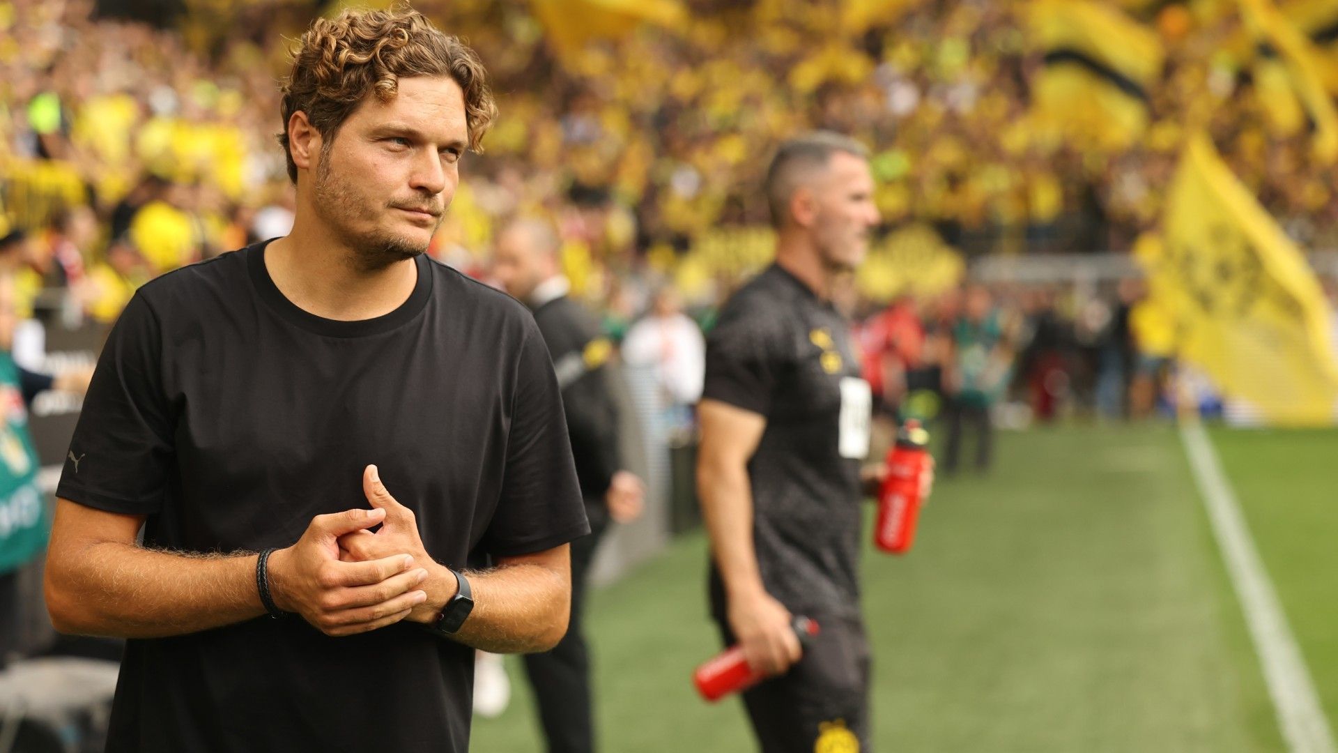 Head coach Edin Terzic of Dortmund