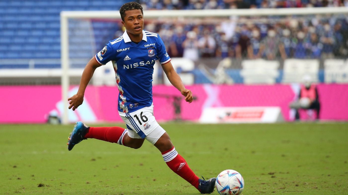 IMG_0975.JPG?width=1400&