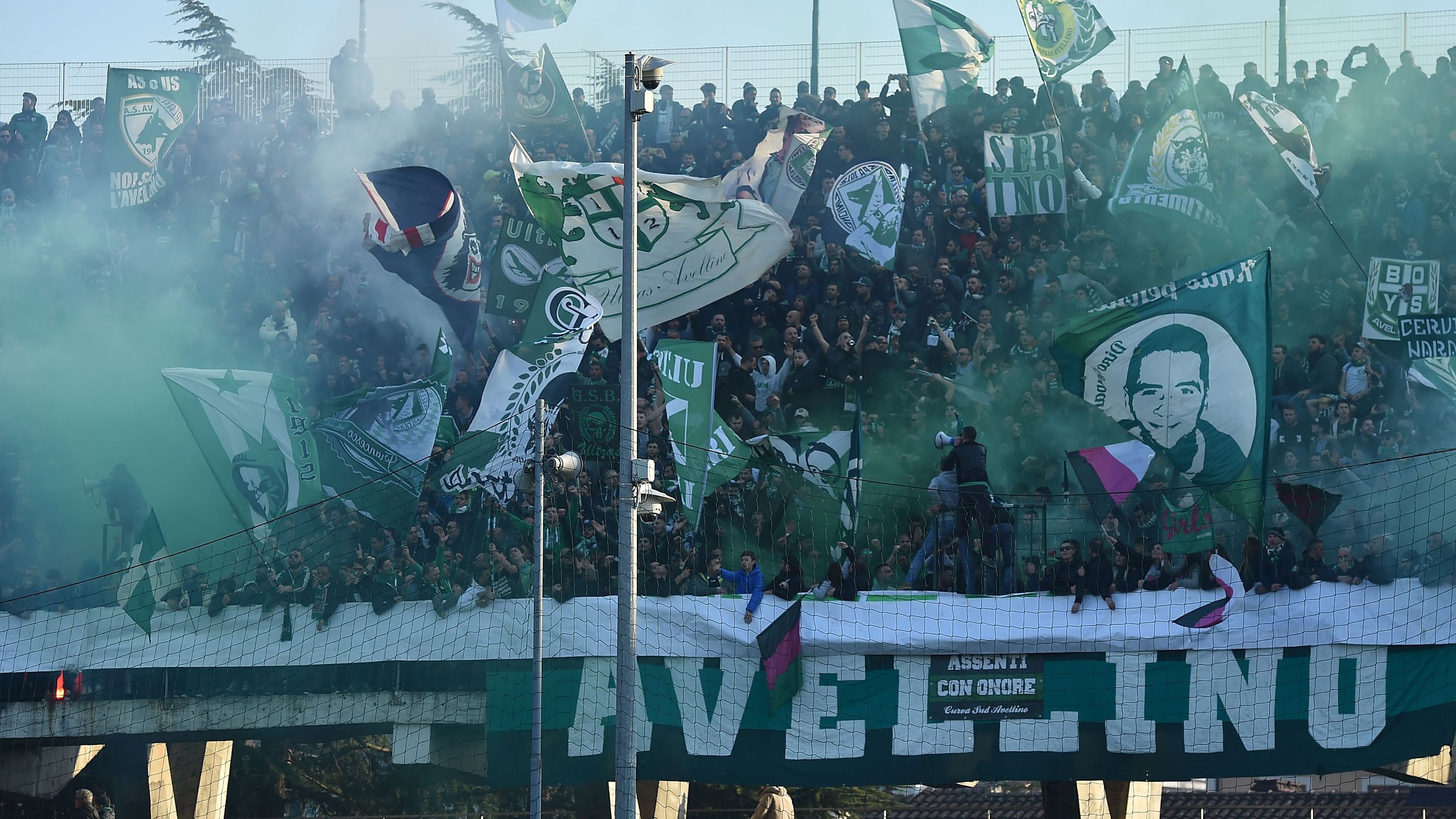Avellino fans