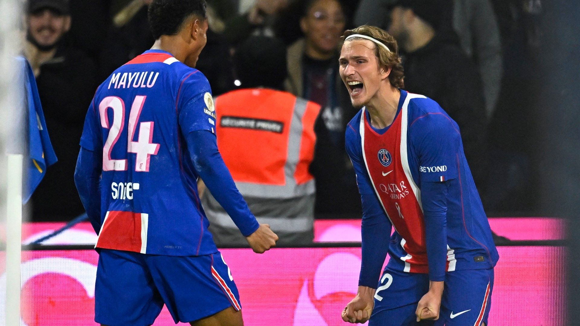 Mika Godts : Paris Saint-Germain 2026