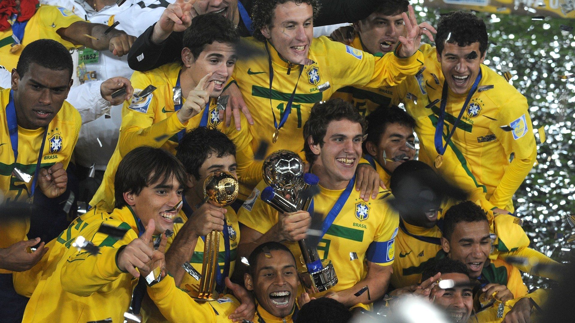 2011, Seleção brasileira sub-20 comemora o título do Mundial sub-20