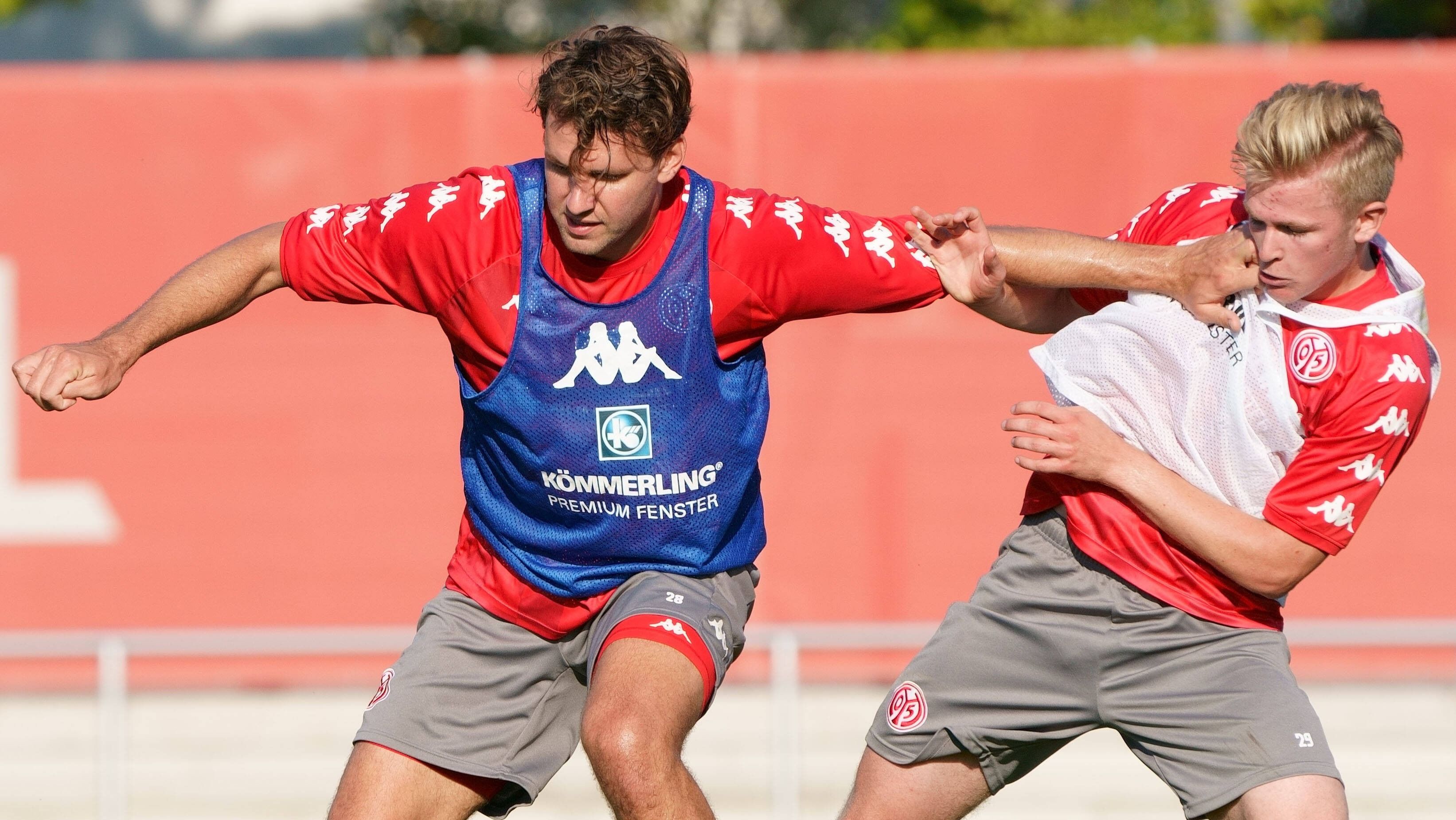 GERMANY ONLY: ADAM SZALAI MAINZ