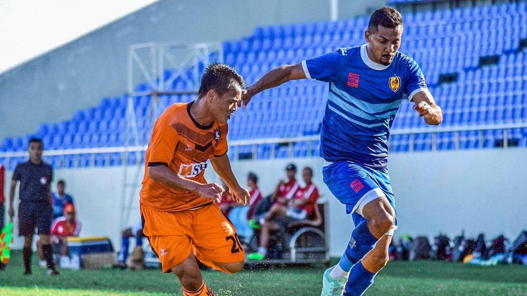 Gabriel Davis - Quảng Nam vs Nhật Tân