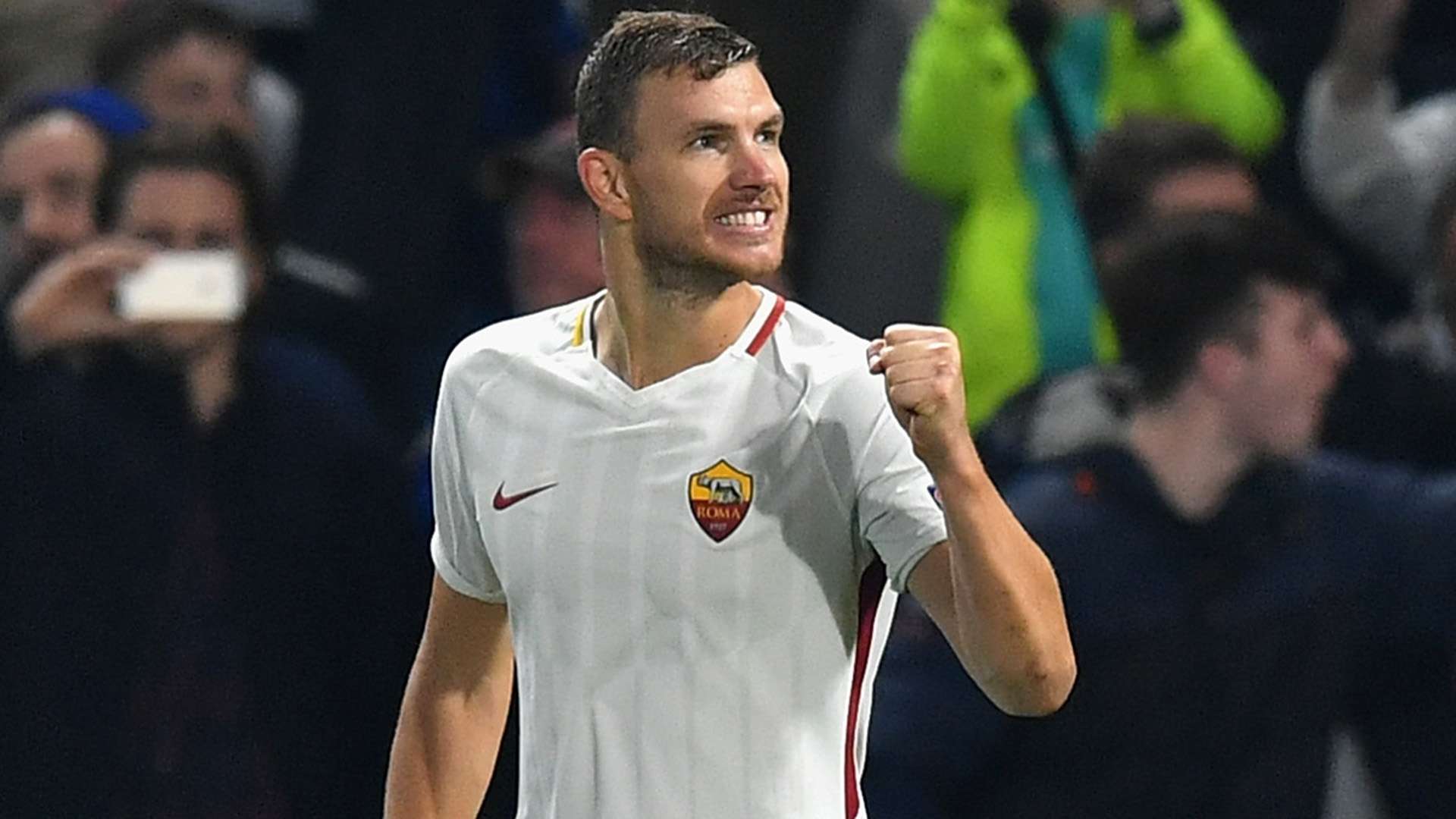 Edin Dzeko Chelsea Roma Champions League