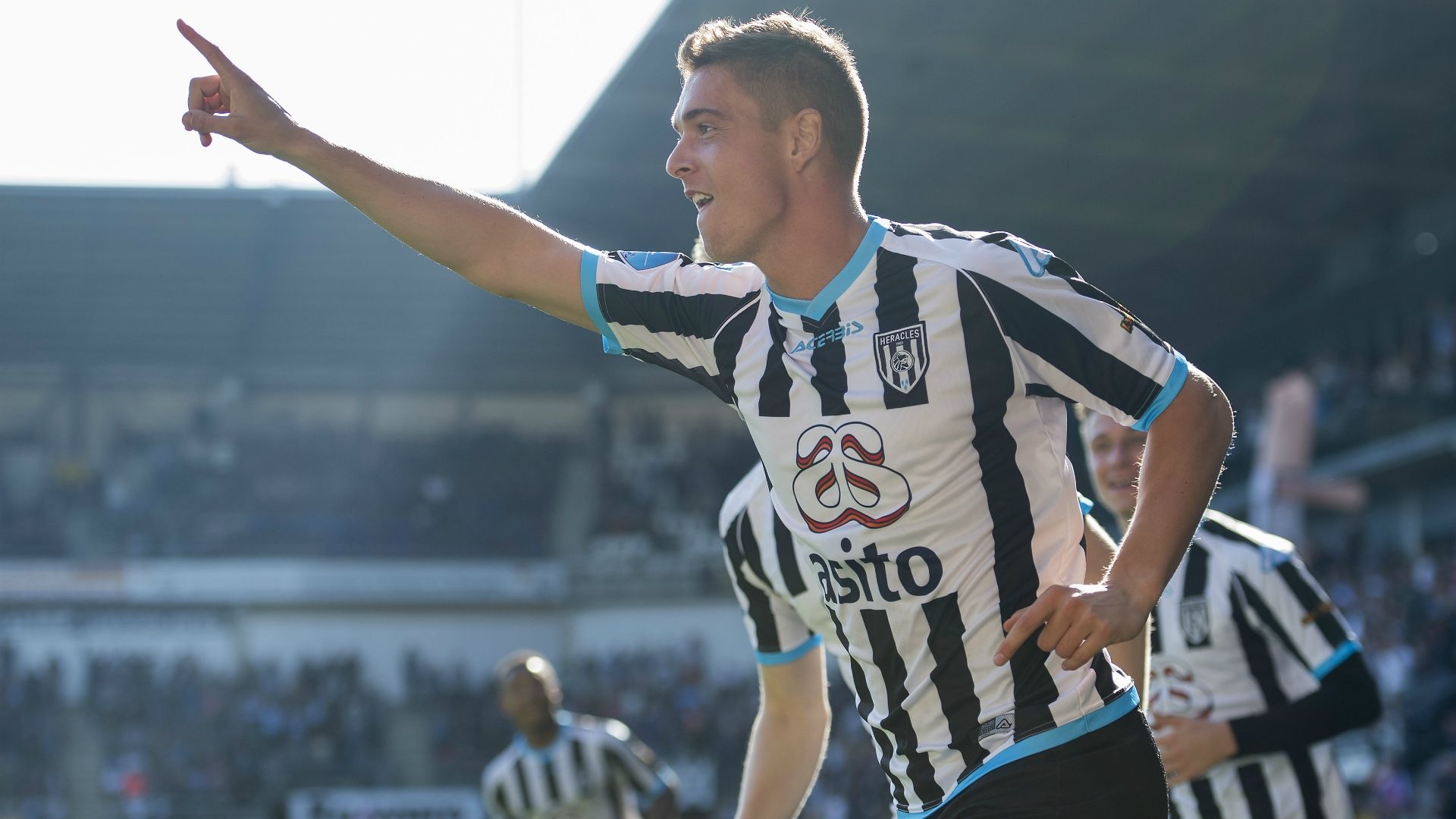 Kristoffer Peterson, Heracles Almelo, Eredivisie 10142017