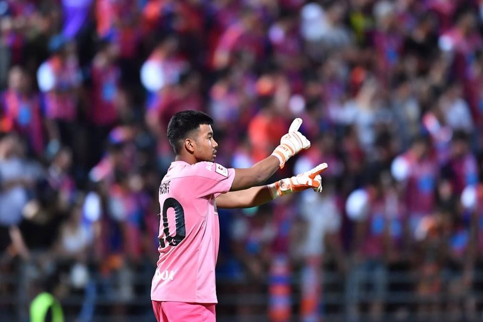 นนท์ ม่วงงาม