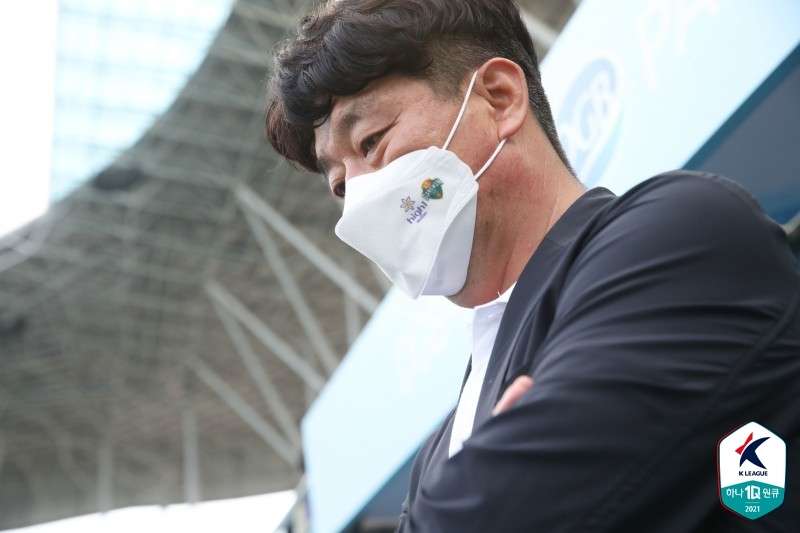 강원 김병수 감독