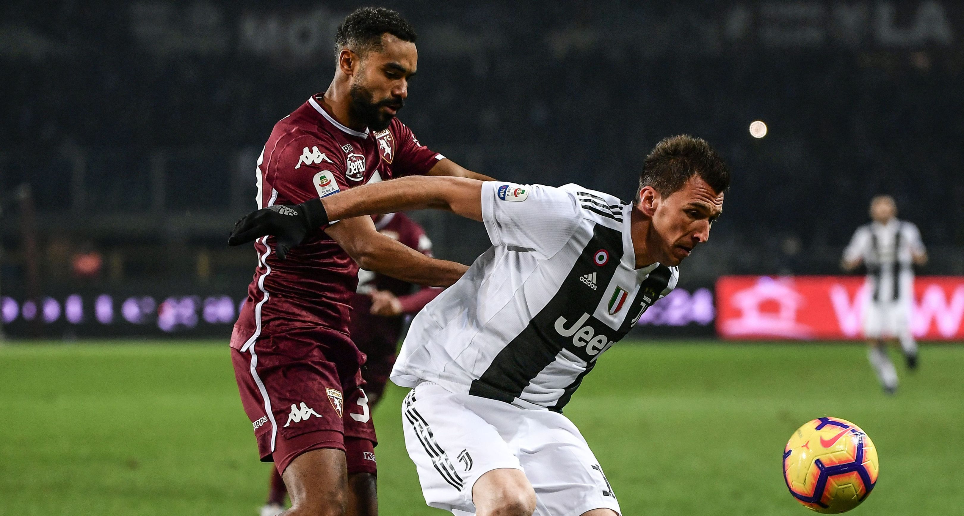 Djidji Mandzukic Torino Juventus
