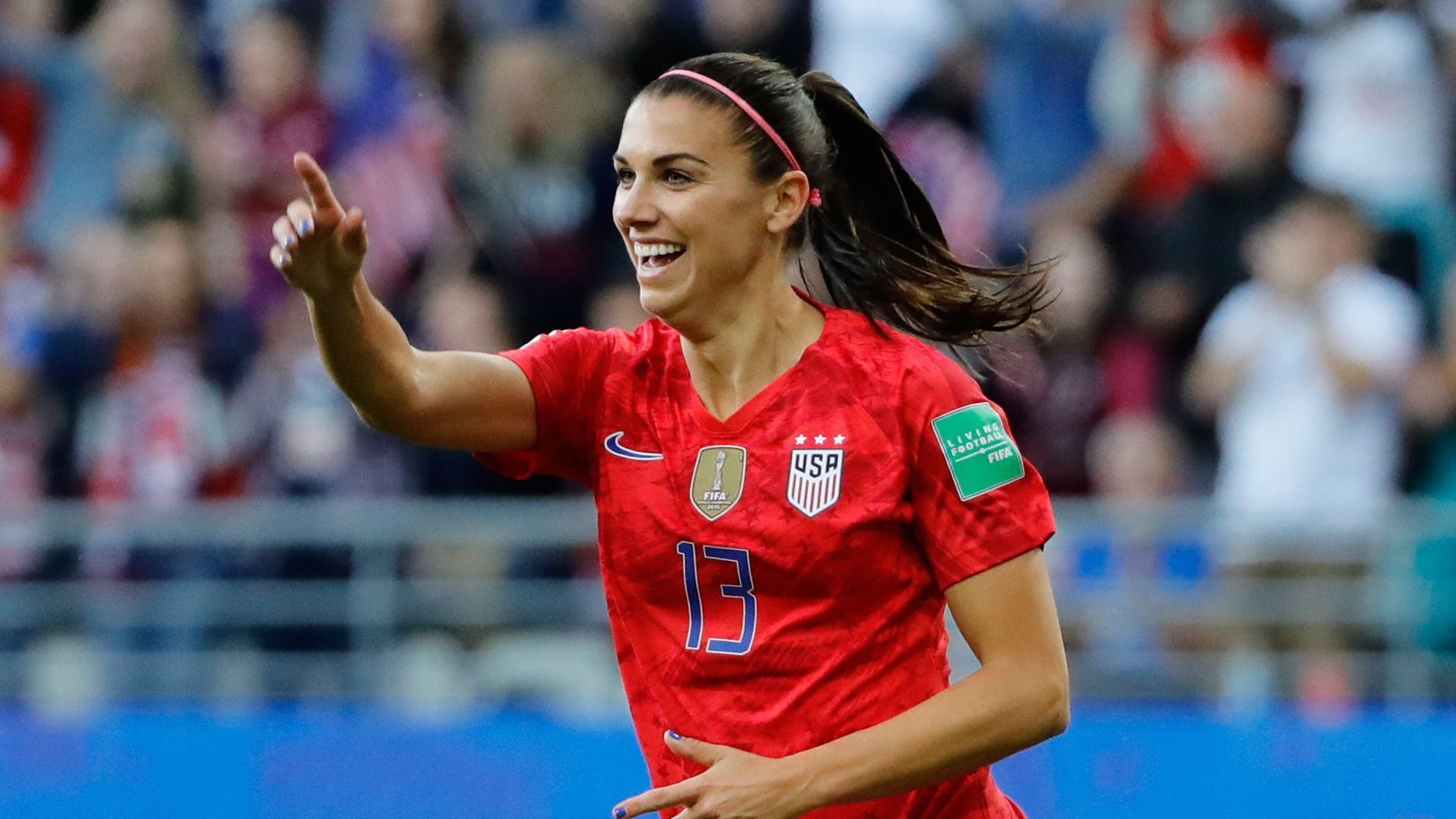 Alex Morgan - Amerika Serikat