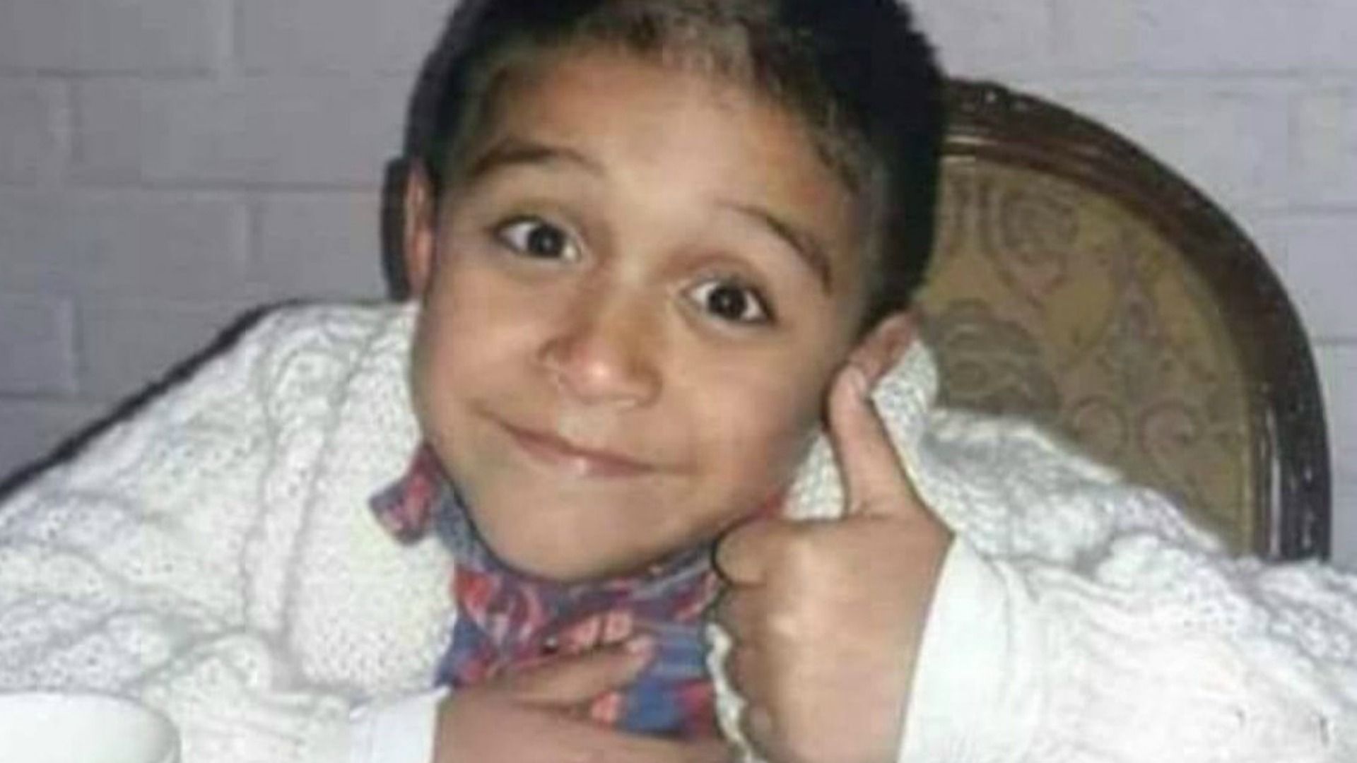 Niño Alexis se postula