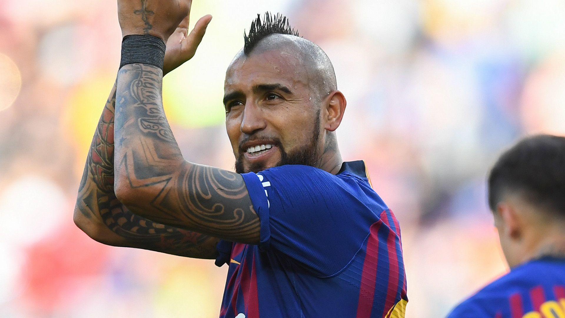 Arturo Vidal Barcelona 2018-19