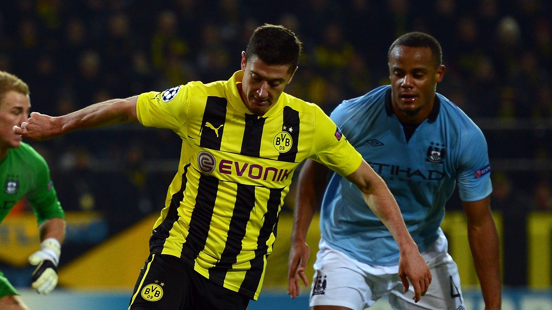 Robert Lewandowski Borussia Dortmund Vincent Kompany Manchester City Champions League 04122012