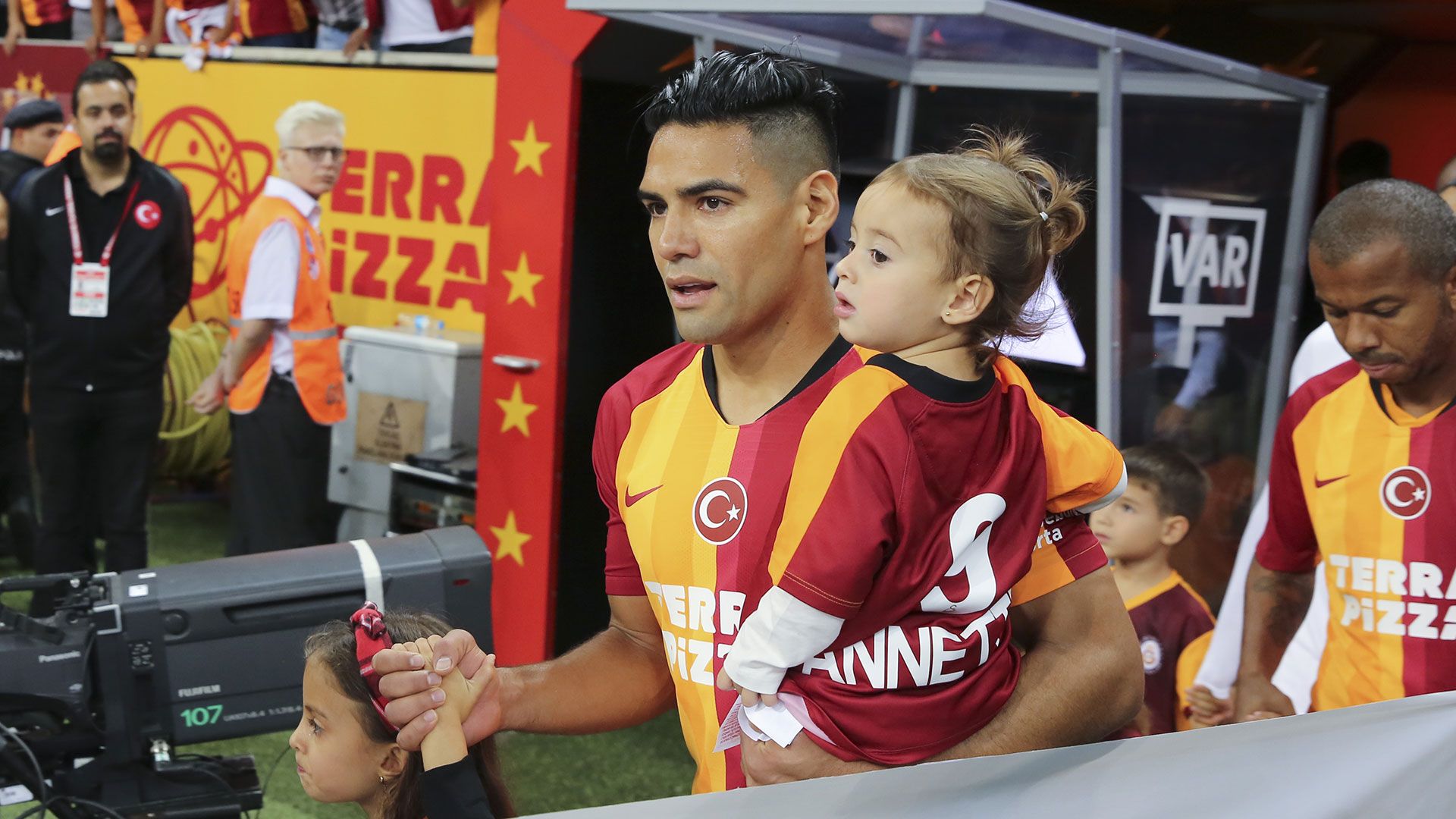 Galatasaray Kasimpasa Falcao Kids 09132019