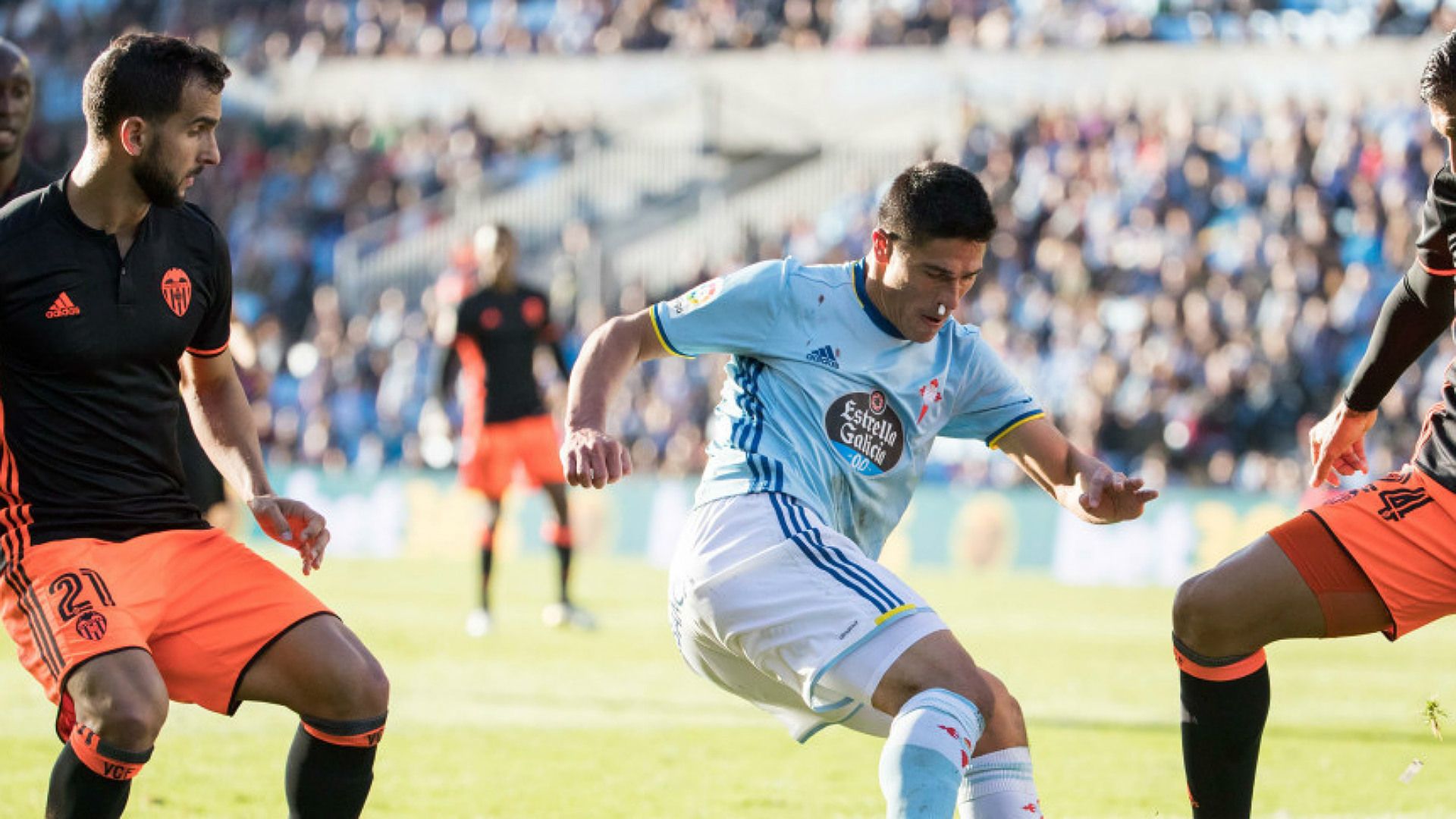 Montoya Roncaglia Celta Vigo Valencia LaLiga 06112016